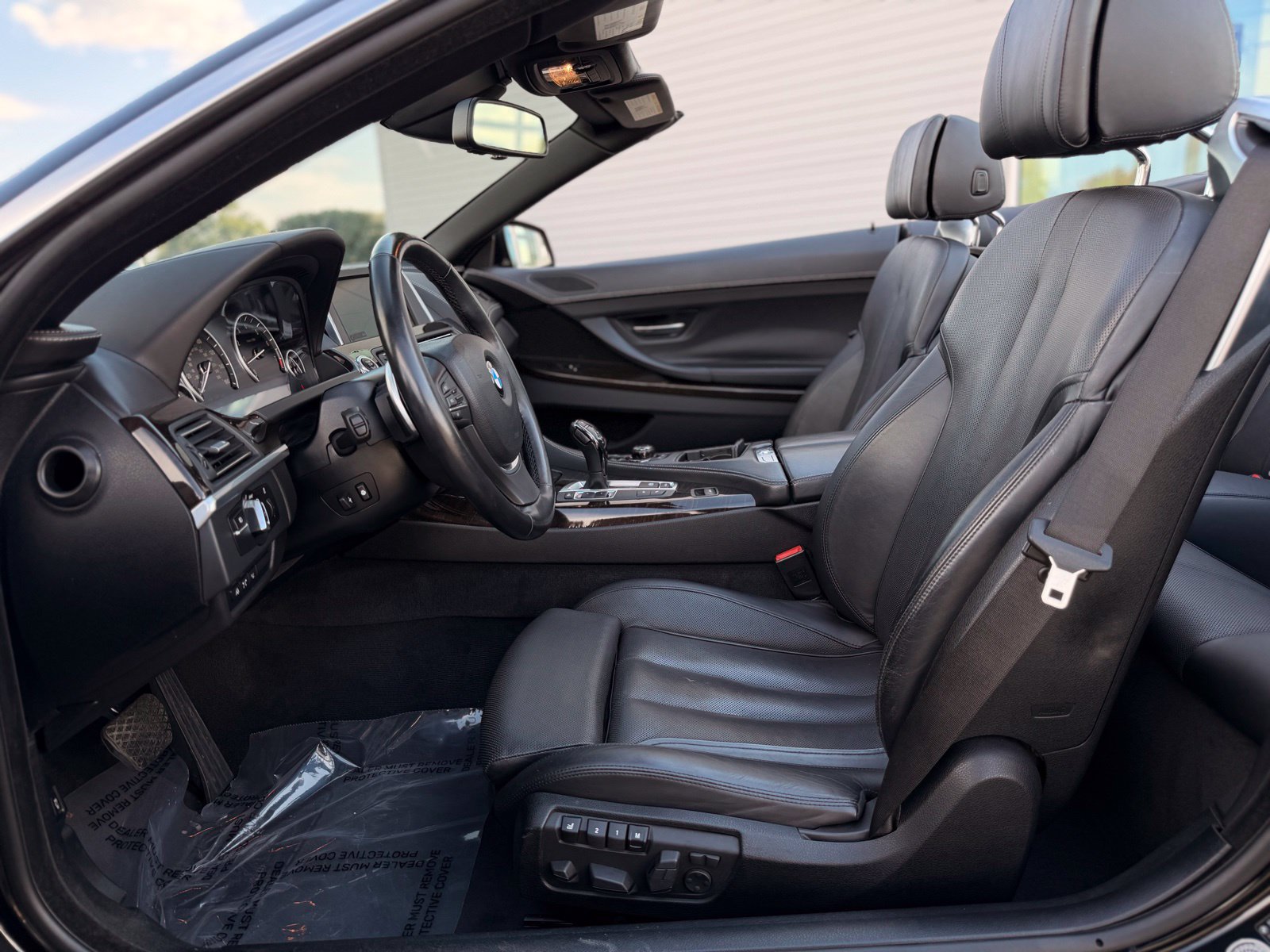 Used 2012 BMW 650i Convertible RWD image 19