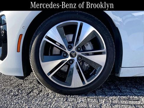 Used 2025 Audi A6 e-tron Prestige w/ Beige Warm Weather Package image 10