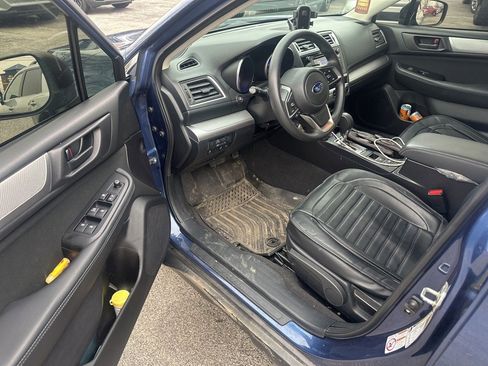 Used 2019 Subaru Outback 2.5i image 8