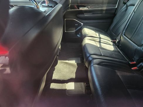 Used 2022 Jeep Wagoneer Series II image 8