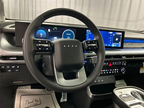 New 2026 Hyundai Ioniq 9 Calligraphy image 13