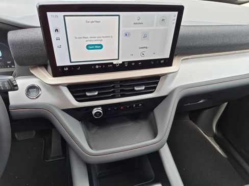 New 2026 Ford Explorer Active AWD/4WD image 11