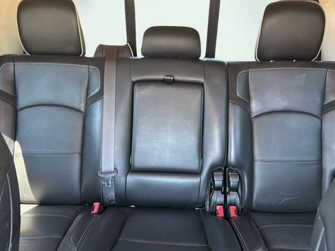 Used 2019 RAM 2500 Laramie AWD/4WD image 4