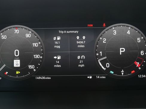 Used 2023 Land Rover Defender 130 S image 18