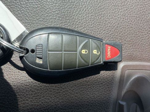 Used 2012 RAM 1500 Laramie image 52