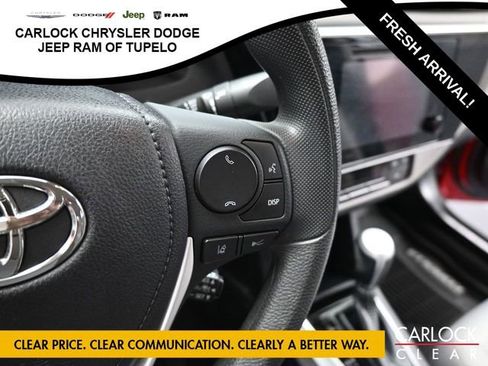 Used 2018 Toyota Corolla L image 17