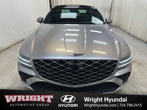 Used 2025 Genesis G80 2.5T Sport Prestige image 2