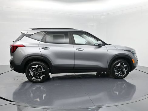 Used 2026 Kia Seltos S AWD/4WD image 8