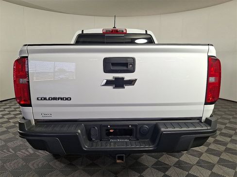 Used 2019 Chevrolet Colorado ZR2 image 9