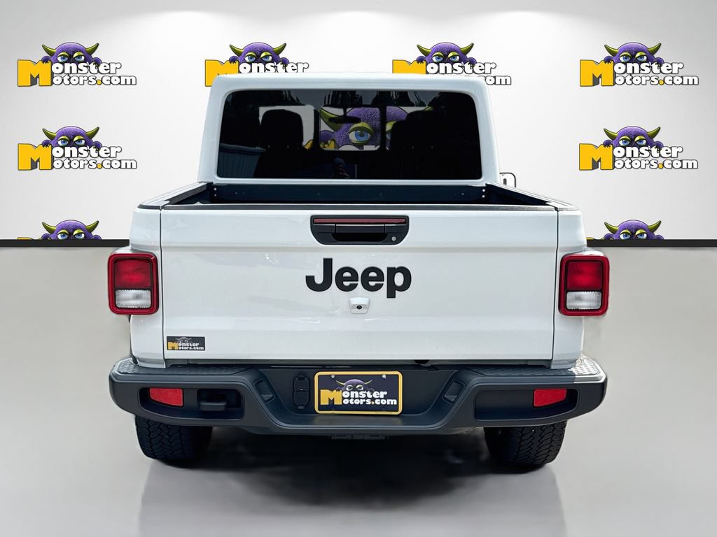 Used 2025 Jeep Gladiator Sport AWD/4WD image 6