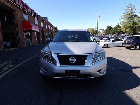 Used 2014 Nissan Pathfinder S image 3