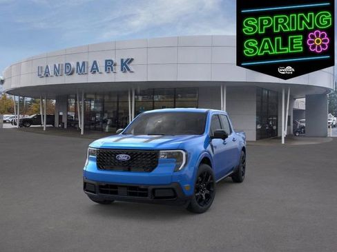 New 2026 Ford Maverick Lariat w/ Black Appearance Package image 2