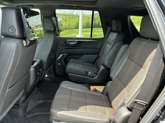 New 2026 Chevrolet Tahoe High Country AWD/4WD image 17