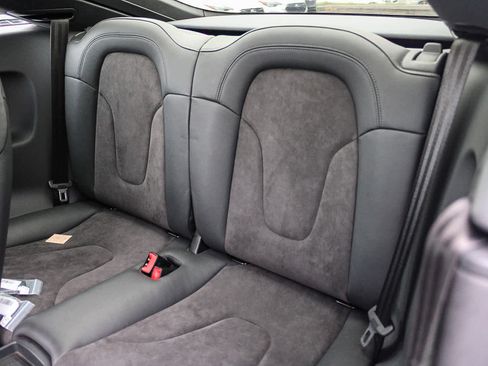 Used 2010 Audi TT 2.0T Premium Plus image 18