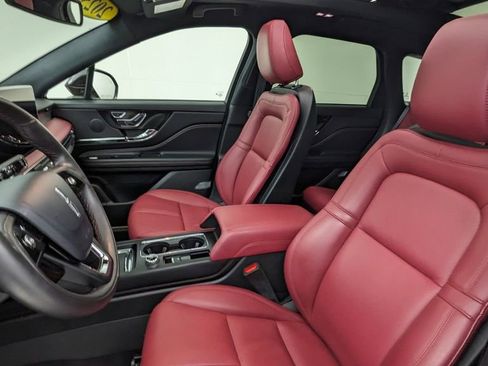 Used 2025 Lincoln Corsair Grand Touring w/ Towing Package image 2