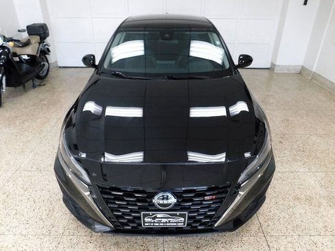 Used 2023 Nissan Altima 2.5 SR image 13