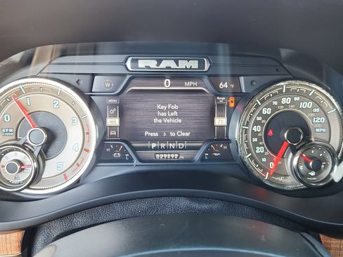 Used 2022 RAM 2500 Limited w/ Protection Group image 15