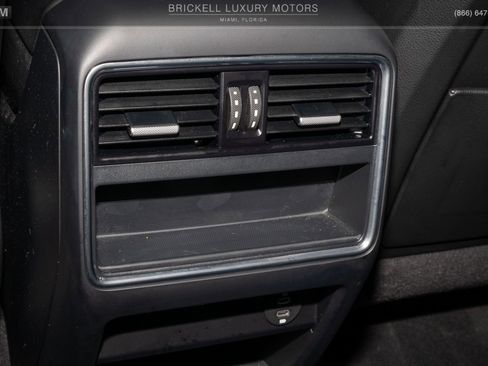 Used 2020 Porsche Cayenne image 20