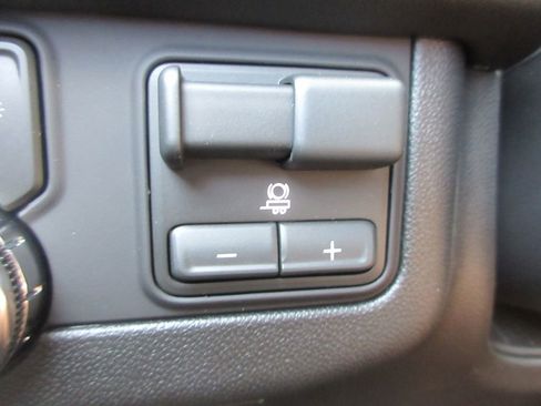 New 2026 GMC Yukon XL Denali image 21