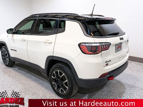 Used 2019 Jeep Compass Trailhawk w/ Cold Weather Group image 3