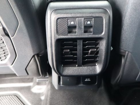 Used 2025 Ford Bronco Big Bend AWD/4WD image 36