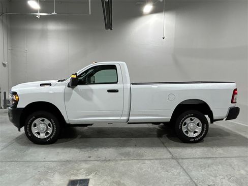 Used 2024 RAM 2500 Tradesman w/ Snow Chief Group image 9