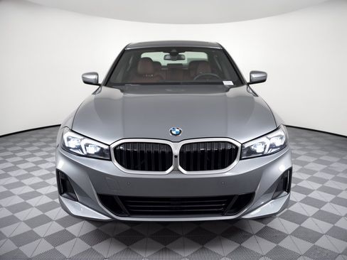 Used 2026 BMW 330i Sedan RWD image 6