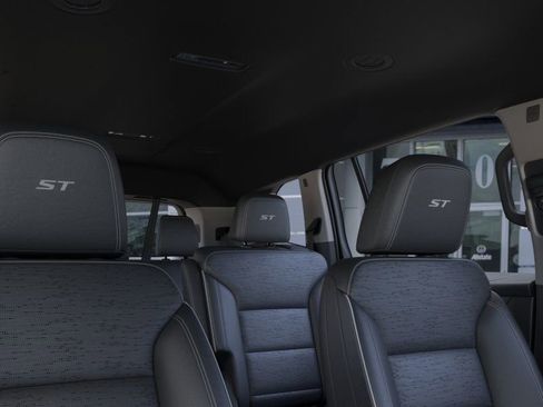 New 2026 Buick Enclave Sport Touring w/ Power Package image 32