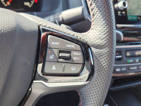 Used 2024 Honda Ridgeline Black Edition image 17