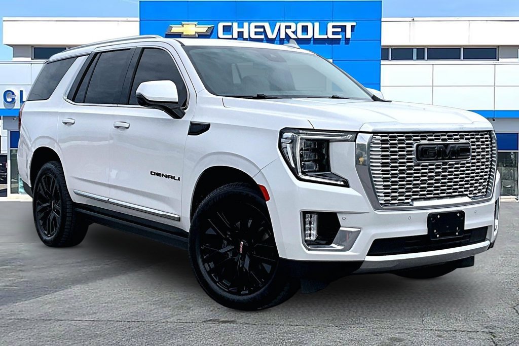Used 2023 GMC Yukon Denali AWD/4WD image 1