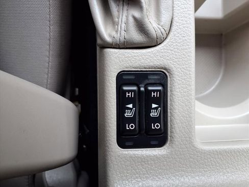 Used 2013 Subaru Impreza 2.0i Premium w/ Popular Pkg 2 image 3