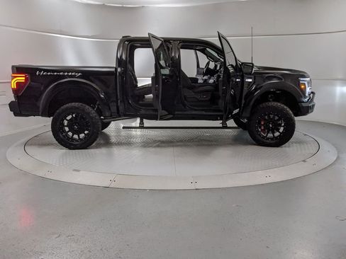 New 2025 Ford F150 Lariat w/ Equipment Group 502A High image 8