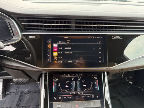Used 2023 Audi Q7 3.0T Premium Plus w/ Premium Plus Package AWD/4WD image 18