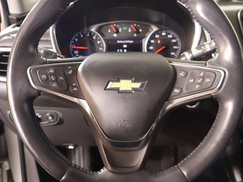 Used 2020 Chevrolet Equinox Premier AWD/4WD image 3