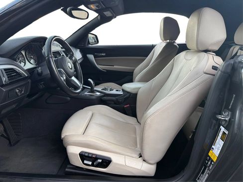 Used 2016 BMW M235i xDrive Convertible AWD/4WD image 9