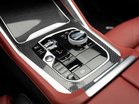 Used 2024 BMW X6 M60i w/ Dynamic Handling Package image 52