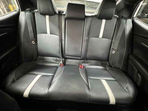 Used 2025 Toyota Camry SE FWD image 15