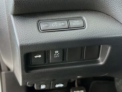 Used 2017 Nissan Altima 2.5 S w/ Power Driver Seat Package FWD image 16