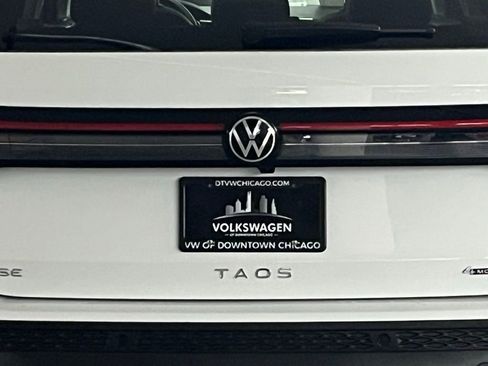 New 2026 Volkswagen Taos SE AWD/4WD image 35