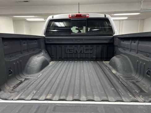 Certified 2020 GMC Canyon SLE w/ Driver Alert Package image 25