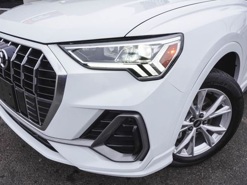 Used 2023 Audi Q3 2.0T Premium w/ Convenience Package image 40