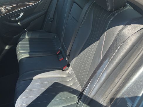 Used 2017 Mercedes-Benz E 300 4MATIC image 20