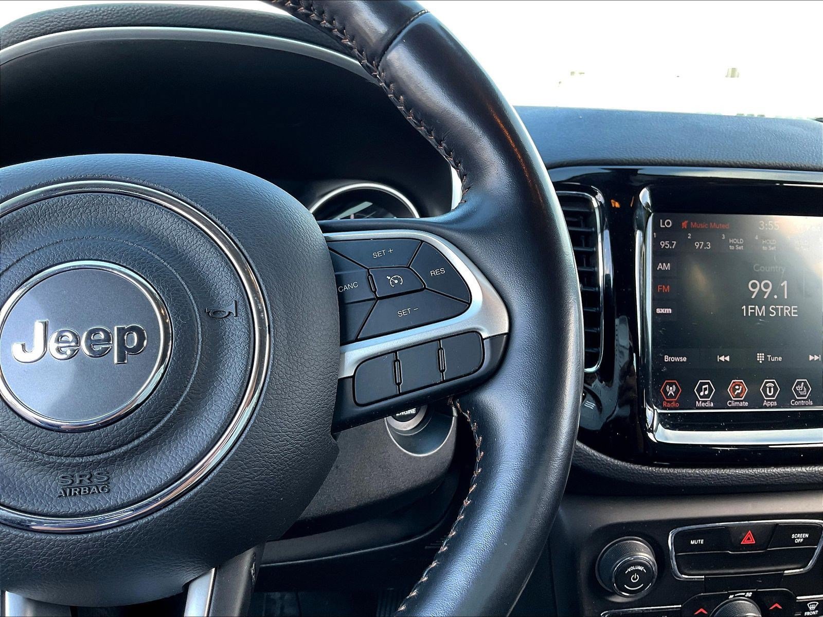 Used 2020 Jeep Compass Limited AWD/4WD image 12