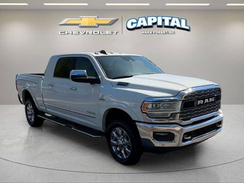 Used 2020 RAM 2500 Limited AWD/4WD image 7