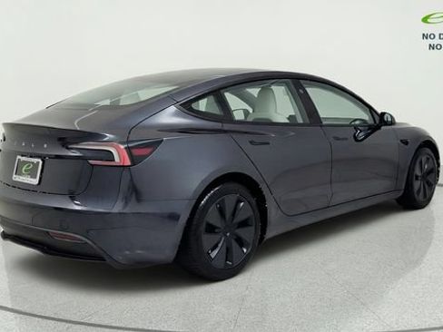 Used 2025 Tesla Model 3 Long Range RWD image 8