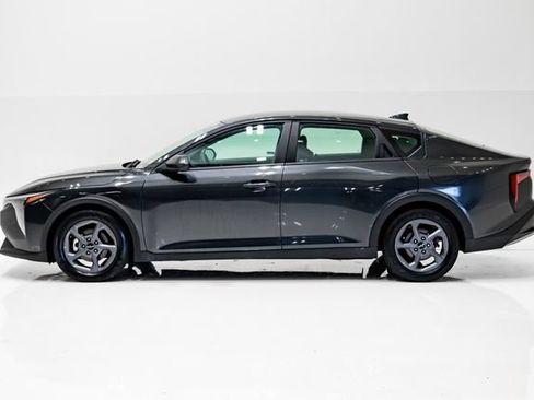 Used 2025 Kia K4 FWD image 25