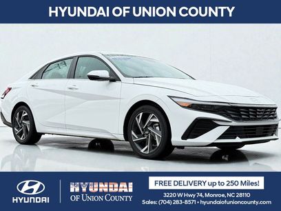 Certified 2025 Hyundai Elantra Limited