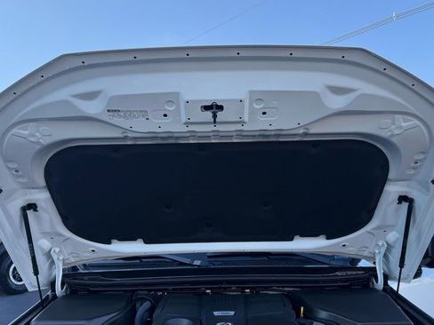 Used 2025 Lexus GX 550 w/ Accessory Package (Z1) image 13