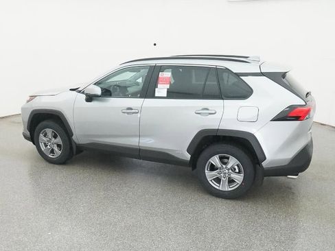 New 2025 Toyota RAV4 XLE image 37