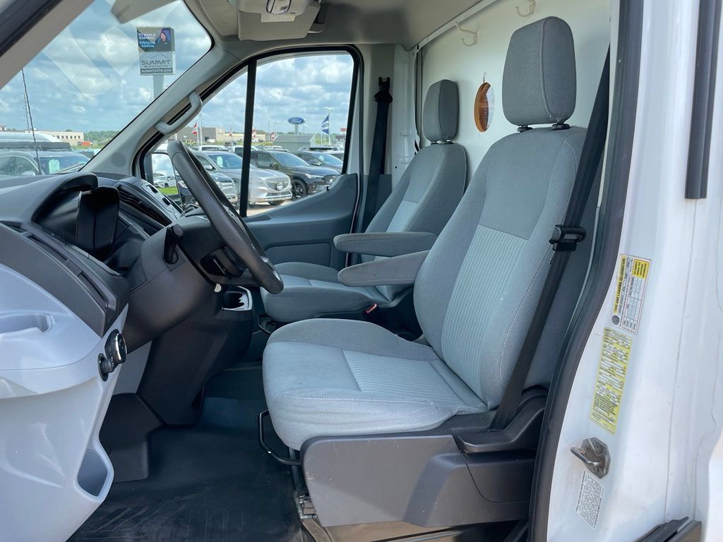 Used 2015 Ford Transit 350 156 DRW w/ Exterior Upgrade Package RWD image 6